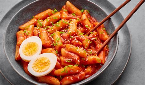 떡국떡 떡볶이, 그리고 한국의 길거리 음식 문화